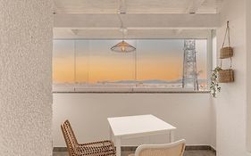 Barceloneta Experience Suite & Rooms